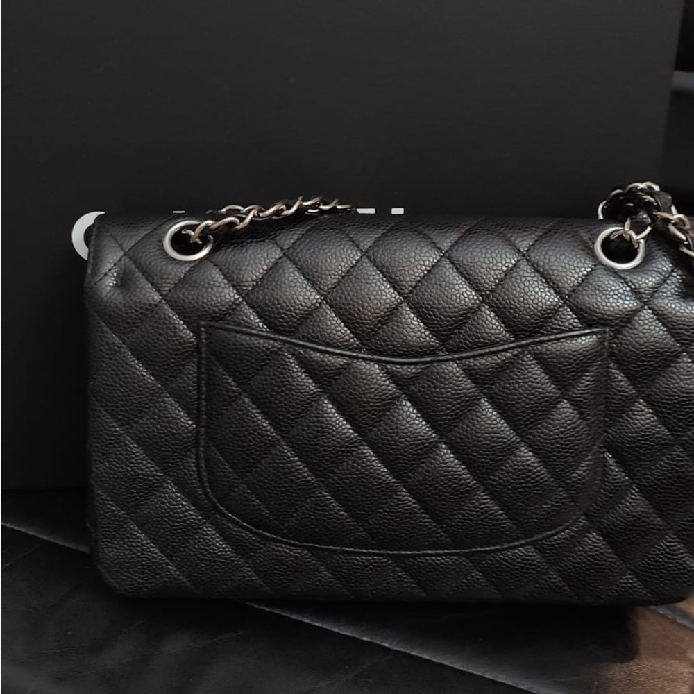 Chanel Black and Burgundy Leather Shoulder Bag - Picture 12 of 13